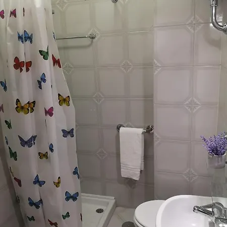 White Butterfly 아파트